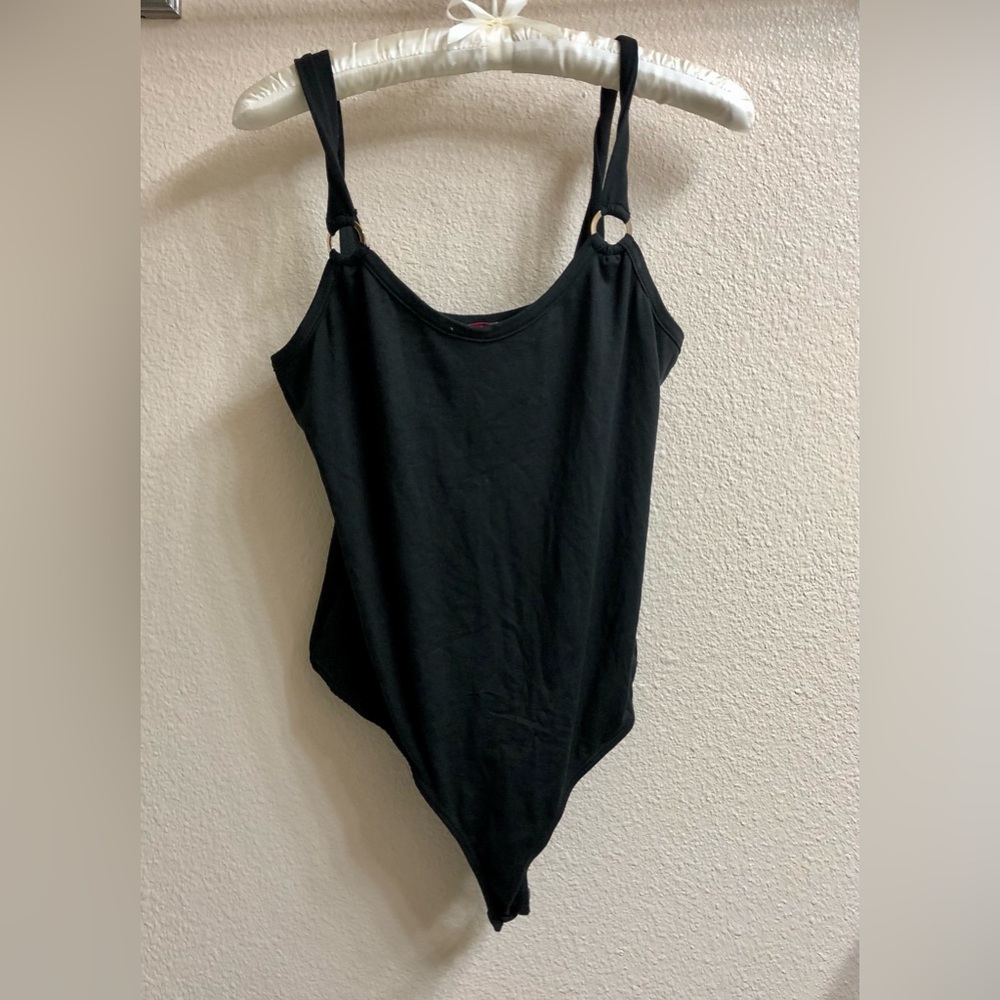 Guess bodysuit